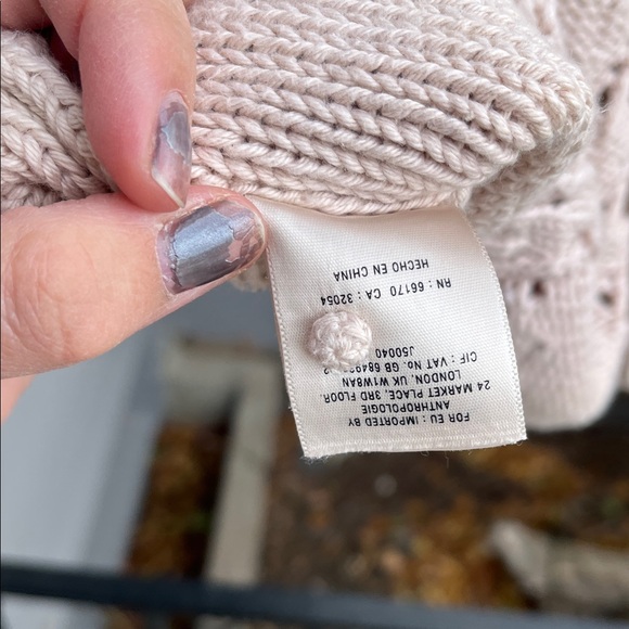 Angel Of The North Lace Detail V-Neck Sweater - Cream - Picture 7 of 7